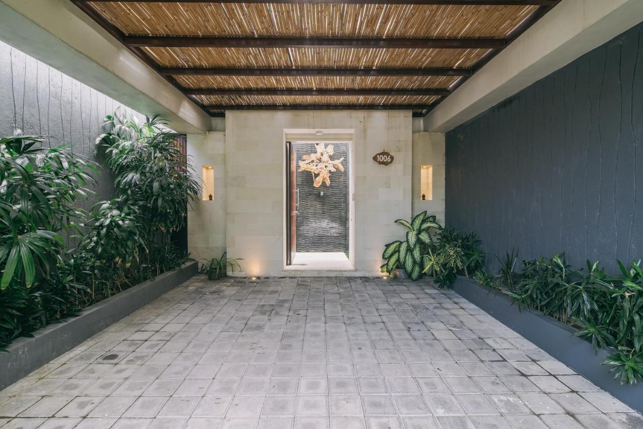 Beach Front Kedonganan 2 Bedroom Kuta (Bali)